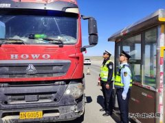 富蕴执法大队：强化联合执法，严查超限运输保畅通